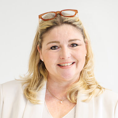 Claudia Breuer